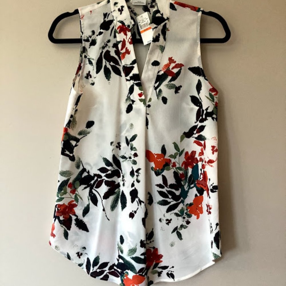 NWT Van Heusen Blouse